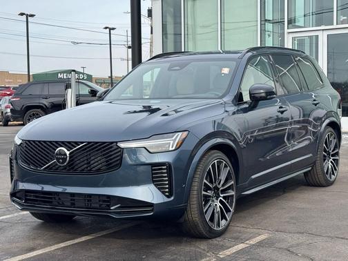 2026 Volvo XC90 Ultra Dark Theme, B6 AWD Gas (mild hybrid), Gasoline, 6 Seats