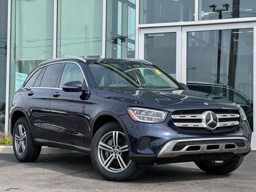 Lunar Blue Metallic 2022 Mercedes-Benz GLC 300 4MATIC