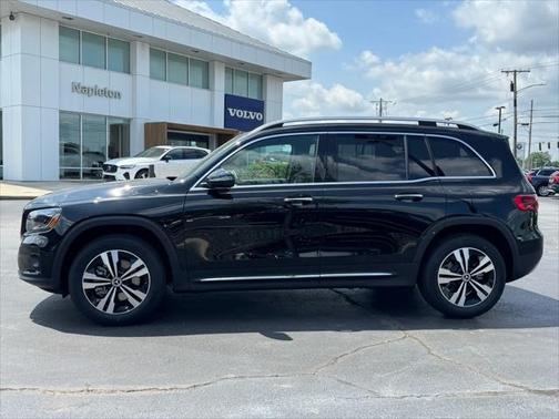 2025 Mercedes-Benz GLB 250 4MATIC