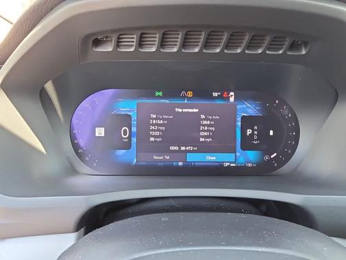 Crystal White Metallic 2023 Volvo XC90 B5 Core