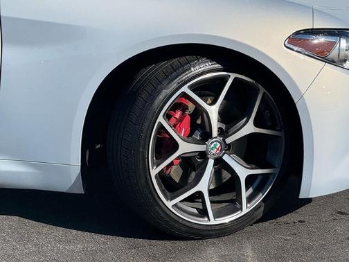 2020 Alfa Romeo Giulia Ti