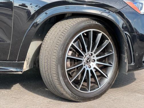 Obsidian Black Metallic 2020 Mercedes-Benz GLE 580 AWD 4MATIC