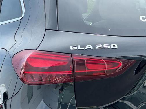 2025 Mercedes-Benz GLA 250 4MATIC