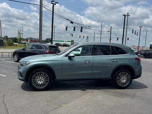 2025 Mercedes-Benz GLC 300 4MATIC
