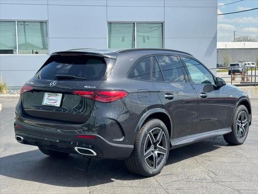 2025 Mercedes-Benz GLC 350e Base
