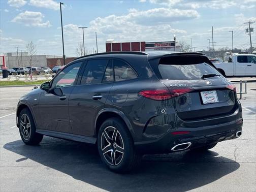 2025 Mercedes-Benz GLC 350e Base