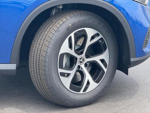 2025 Mercedes-Benz GLC 350e Base