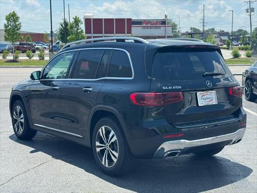 2025 Mercedes-Benz GLB 250 4MATIC