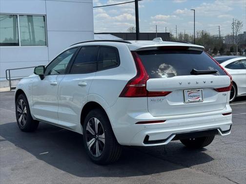 2025 Volvo XC60 Plug-In Hybrid T8 Core