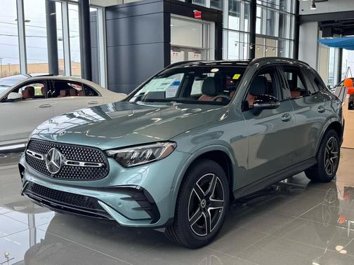 2026 Mercedes-Benz GLC 300 4MATIC