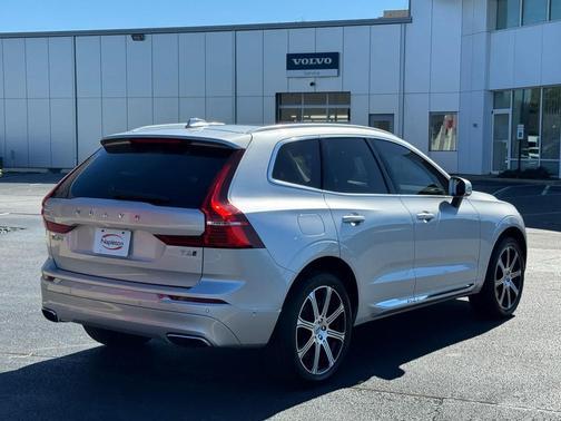 2021 Volvo XC60 T6 Inscription