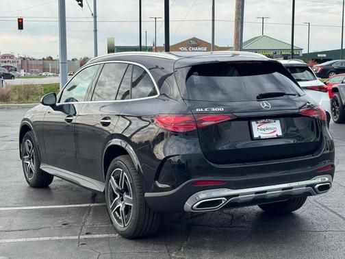 2026 Mercedes-Benz GLC 300 4MATIC