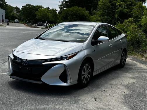 2022 Toyota Prius Prime XLE