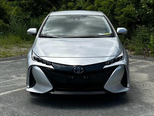 2022 Toyota Prius Prime XLE
