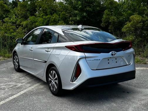 2022 Toyota Prius Prime XLE