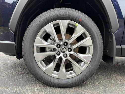 2025 Toyota RAV4 Limited