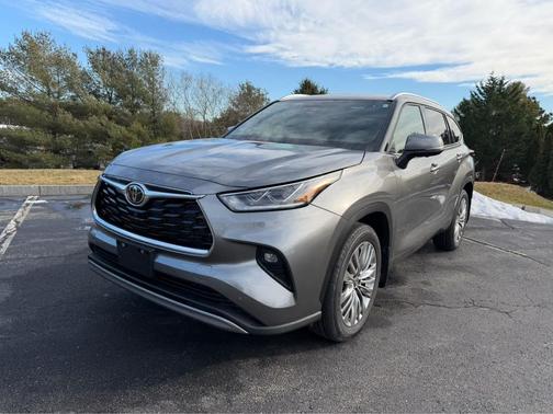 2026 Toyota Highlander Platinum