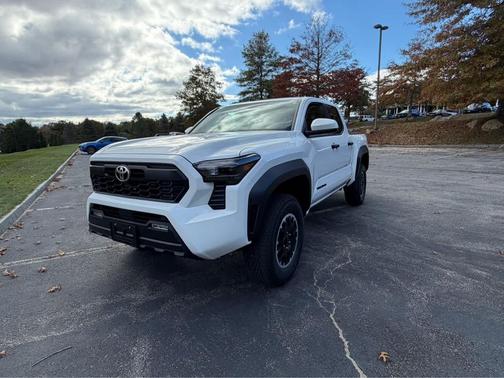 2025 Toyota Tacoma TRD Off Road