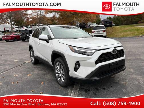 2025 Toyota RAV4 XLE Premium