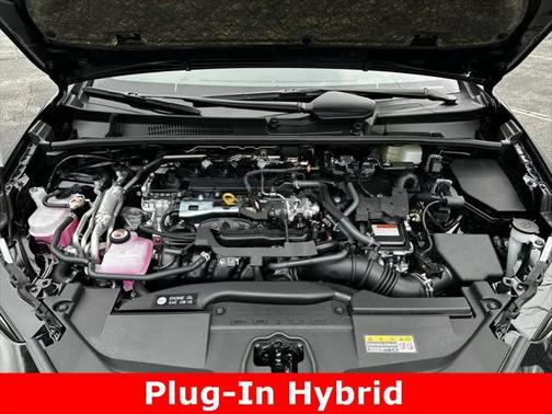 2025 Toyota Prius L
