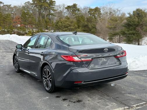 2025 Toyota Camry XLE