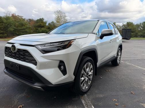 2025 Toyota RAV4 Limited