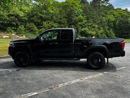 2020 Toyota Tacoma SR