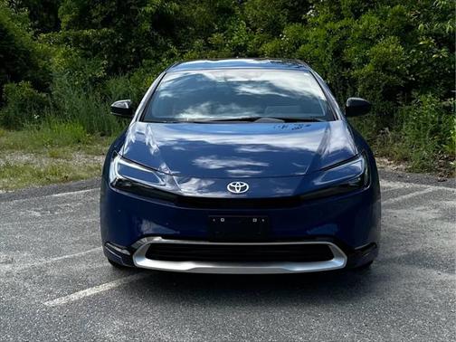 2025 Toyota Prius Plug-In Hybrid XSE