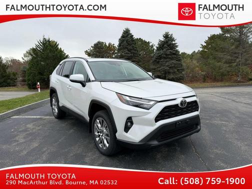 2025 Toyota RAV4 XLE Premium