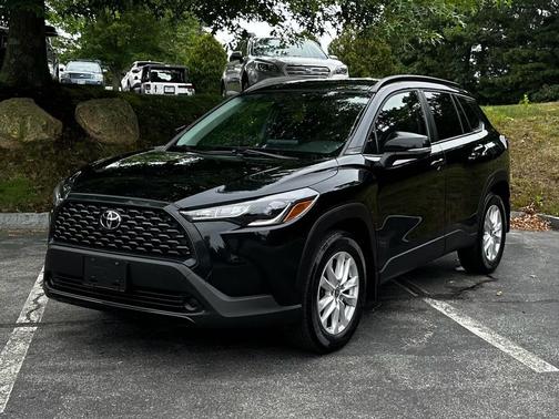 2022 Toyota Corolla Cross LE