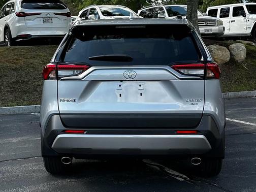 2025 Toyota RAV4 Limited