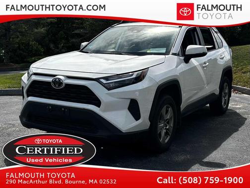 2022 Toyota RAV4 XLE