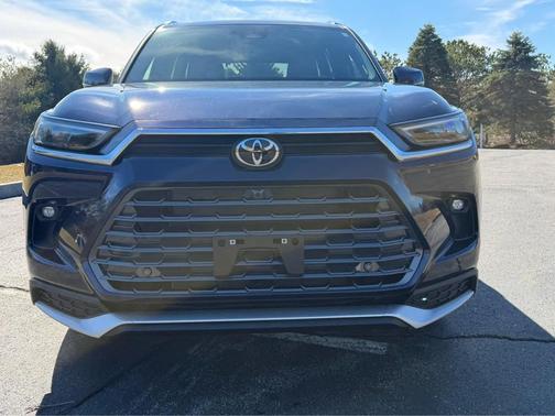 2026 Toyota Grand Highlander Hybrid Platinum MAX