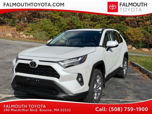 2025 Toyota RAV4 XLE Premium