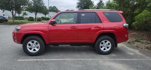2024 Toyota 4Runner SR5