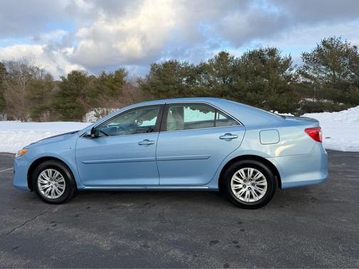 2012 Toyota Camry Hybrid LE