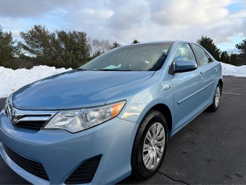 2012 Toyota Camry Hybrid LE