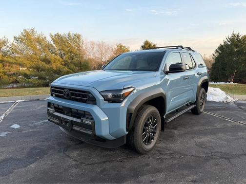 2025 Toyota 4Runner SR5