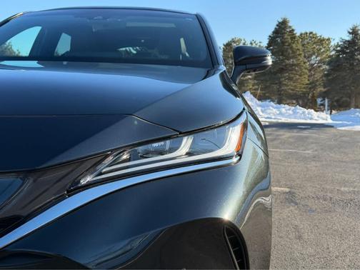 2024 Toyota Venza Limited