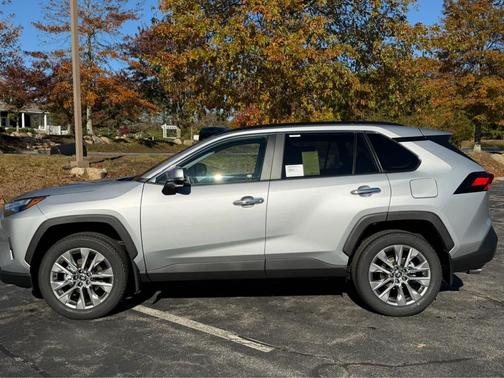 2025 Toyota RAV4 Limited