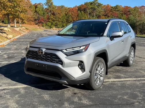 2025 Toyota RAV4 Limited