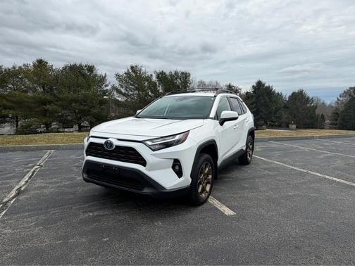 2023 Toyota RAV4 Hybrid Woodland Edition