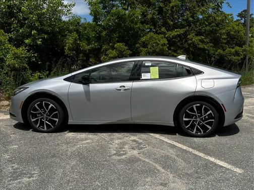 2025 Toyota Prius Plug-In Hybrid XSE