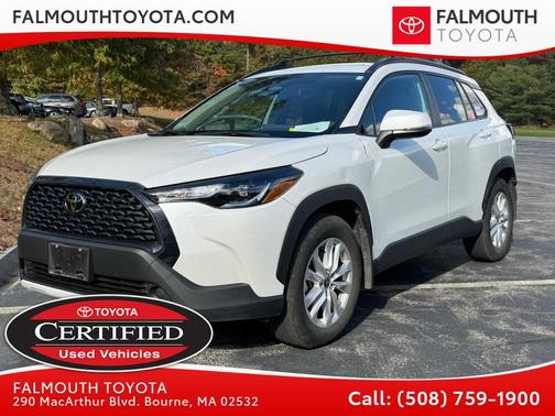 2024 Toyota Corolla Cross LE