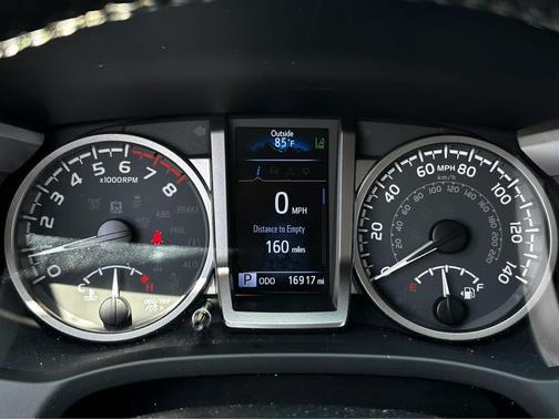 2022 Toyota Tacoma TRD Sport