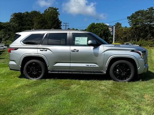 2025 Toyota Sequoia SR5