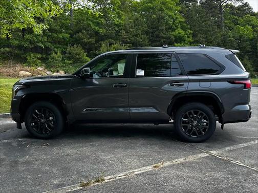 2025 Toyota Sequoia Platinum