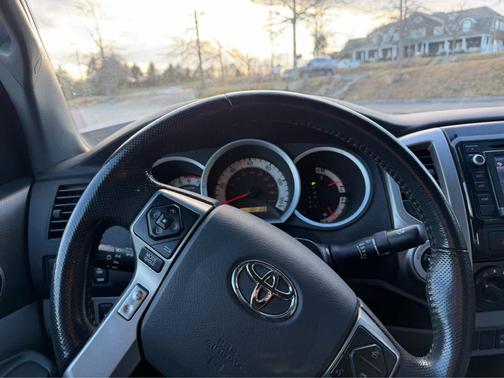 2015 Toyota Tacoma Base