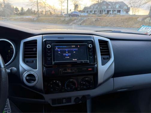 2015 Toyota Tacoma Base