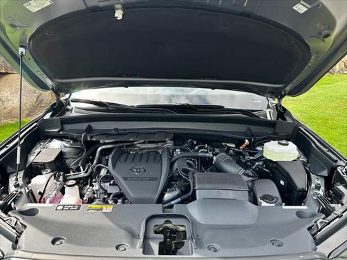 2025 Toyota Grand Highlander Hybrid Limited MAX